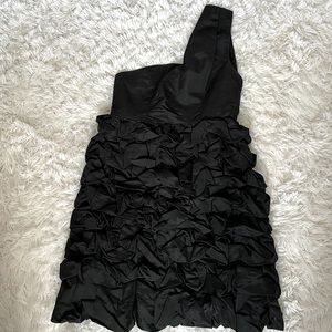 Black one shoulder party dress w ruffles, H&M divided Exclusive, size 4